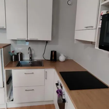 Lentsu Pearl Apartment *